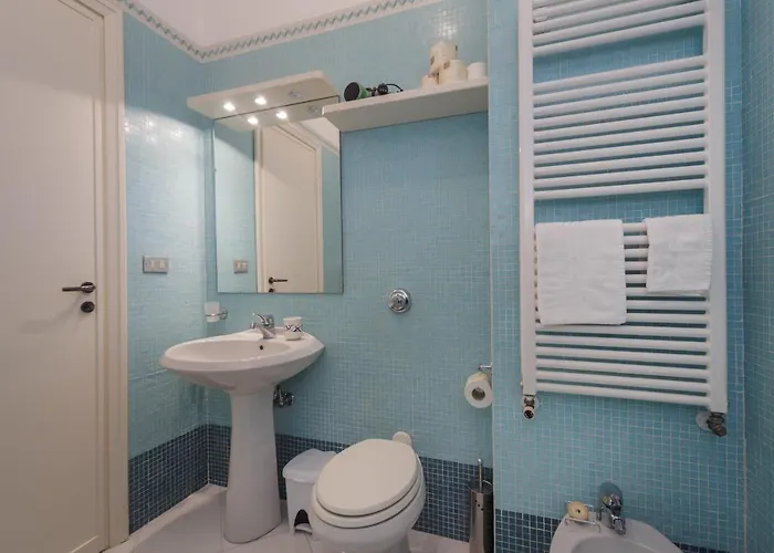 Casa Linda Vista Da Sogno, Piscina E Tennis 아파트 라팔로