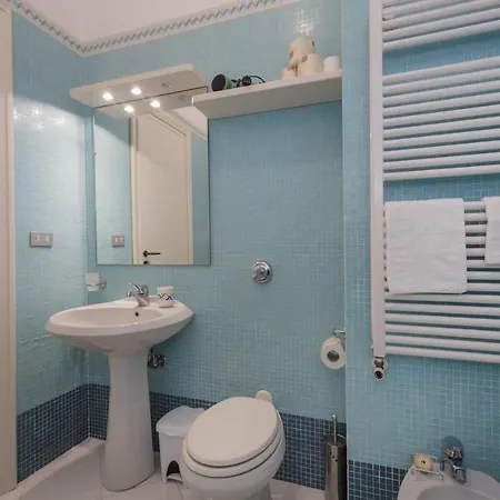 Casa Linda Vista Da Sogno, Piscina E Tennis Apartment Rapallo