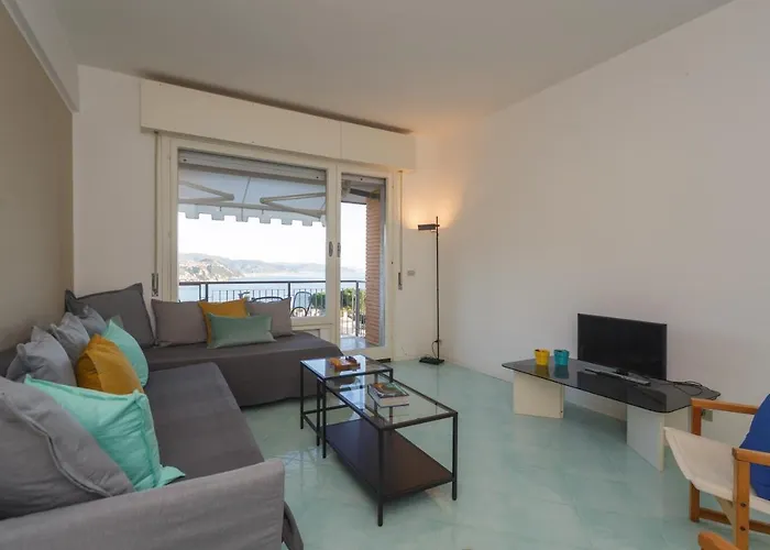 Lejlighed Casa Linda Vista Da Sogno, Piscina E Tennis Rapallo